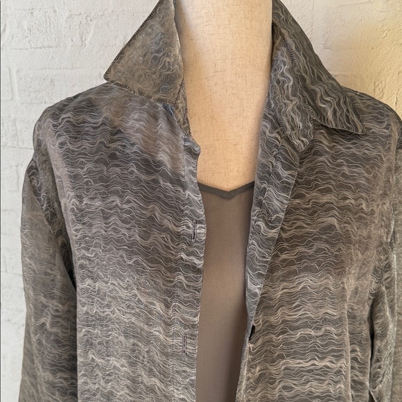 Gray Textured Silk Tunic Button Down Blouse Size12 - Picture 2 of 9